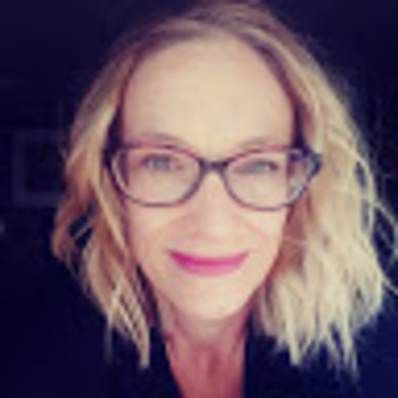 Meet your Posher, Misty - Picture 1 of 1